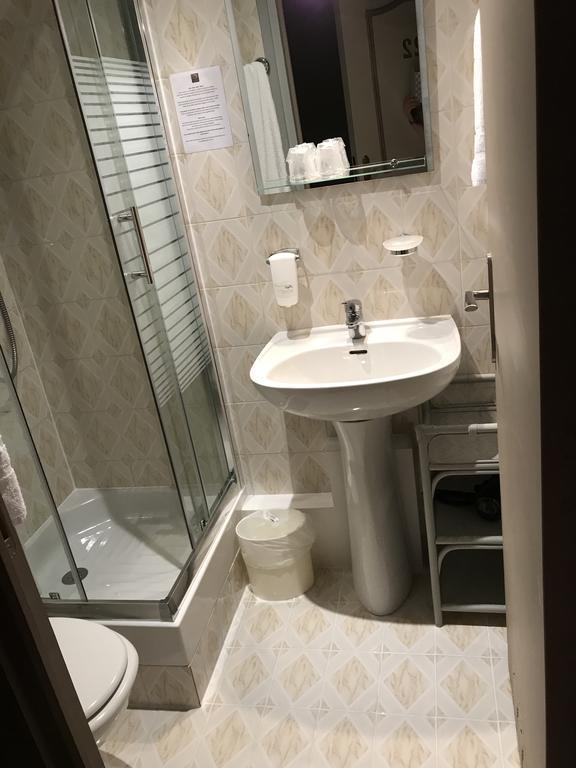 Hotel Oxford Канны Экстерьер фото